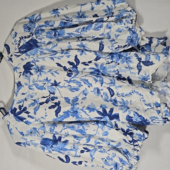 H&M Linen Blend Blue and White V-Neck Puff Sleeve Blouse XL - Picture 3 of 3